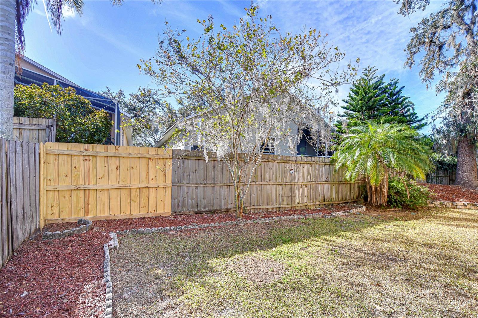 2529 Clareside Dr Property Photo 26