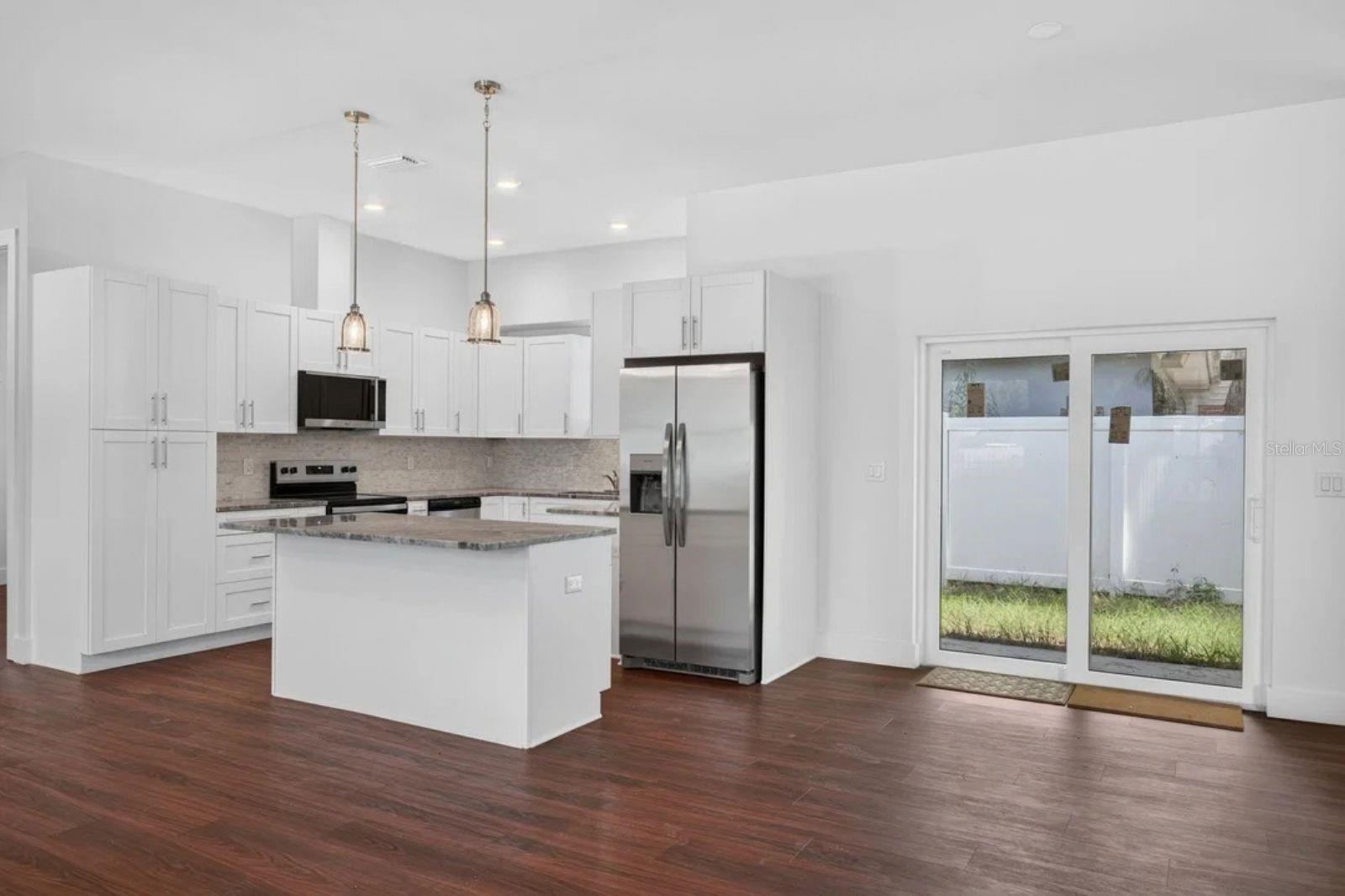 8003 Chaney Ln Property Photo 10