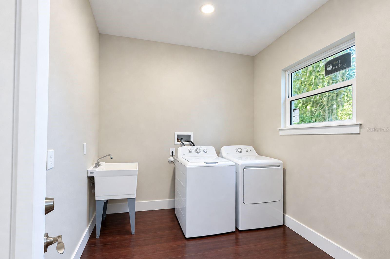 8003 Chaney Ln Property Photo 41