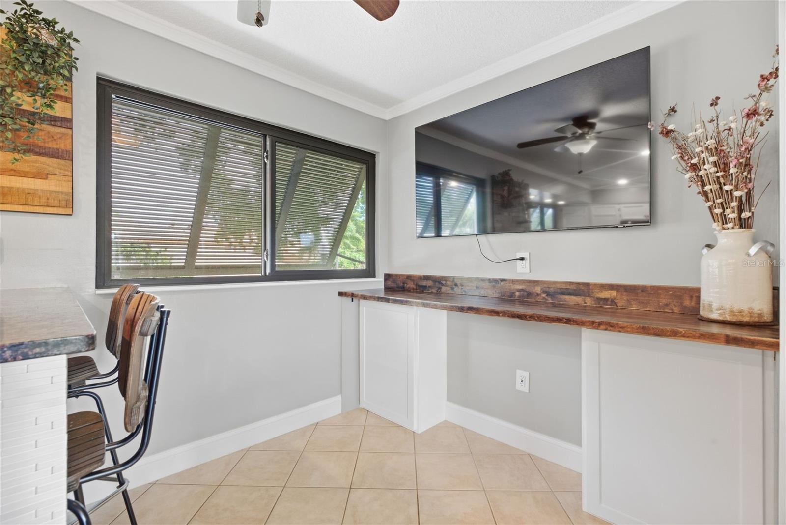 13956 Lake Point Dr Property Photo 21