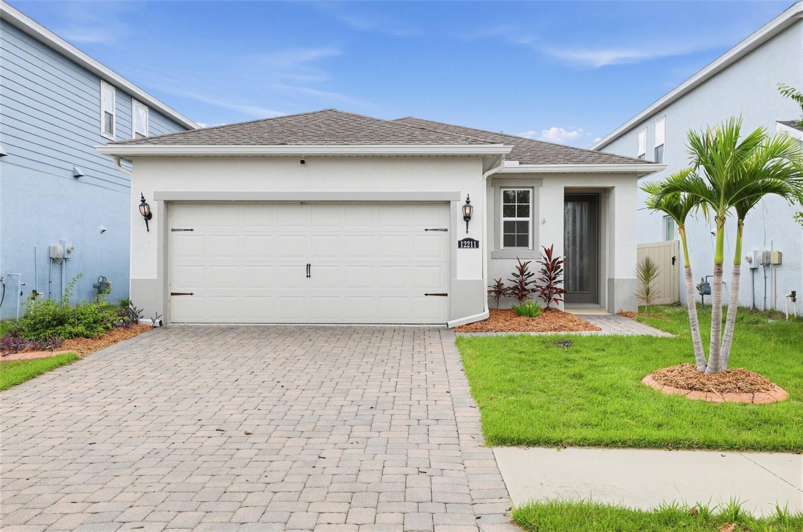 12211 BLUE PACIFIC DR Property Photo 1