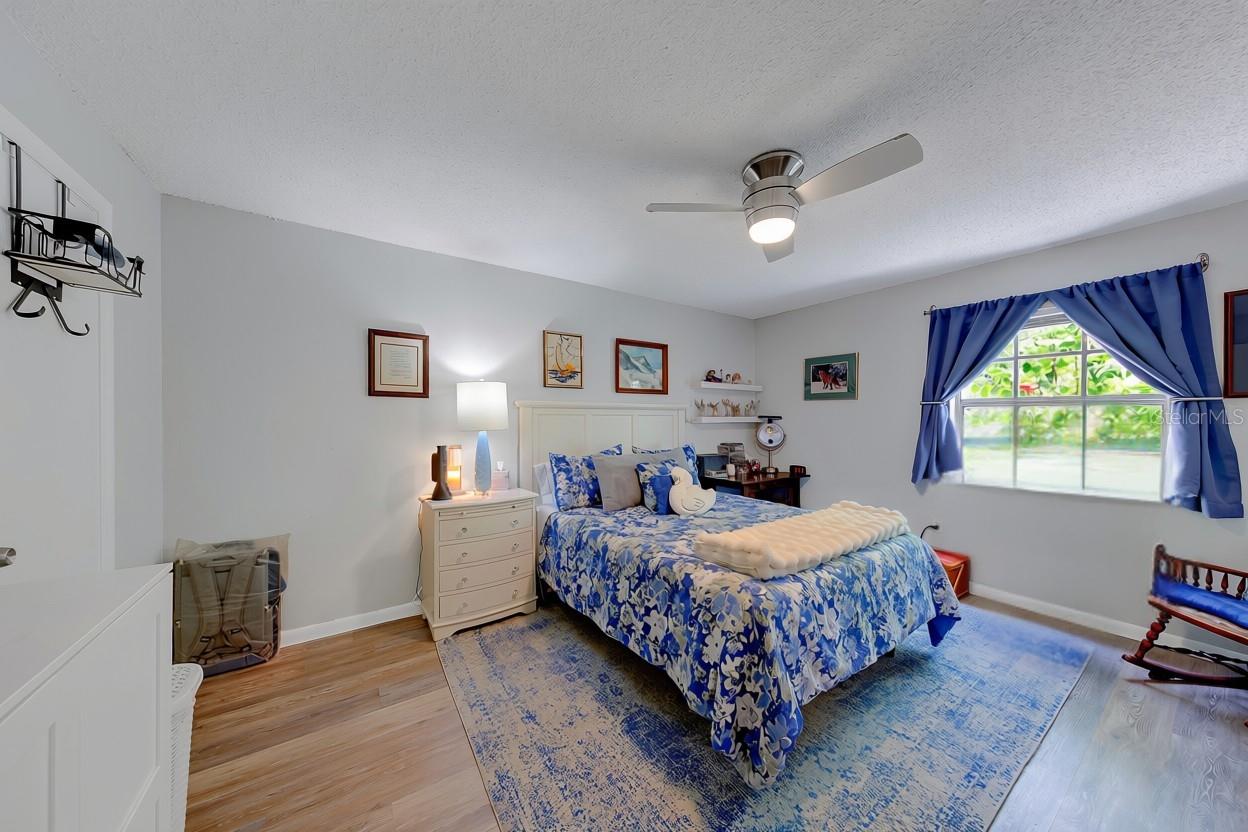 4325 Aegean Dr #130b Property Photo 10