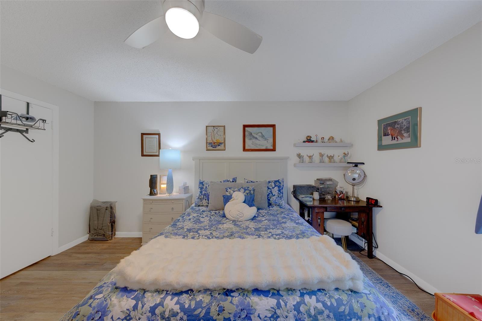 4325 Aegean Dr #130b Property Photo 11