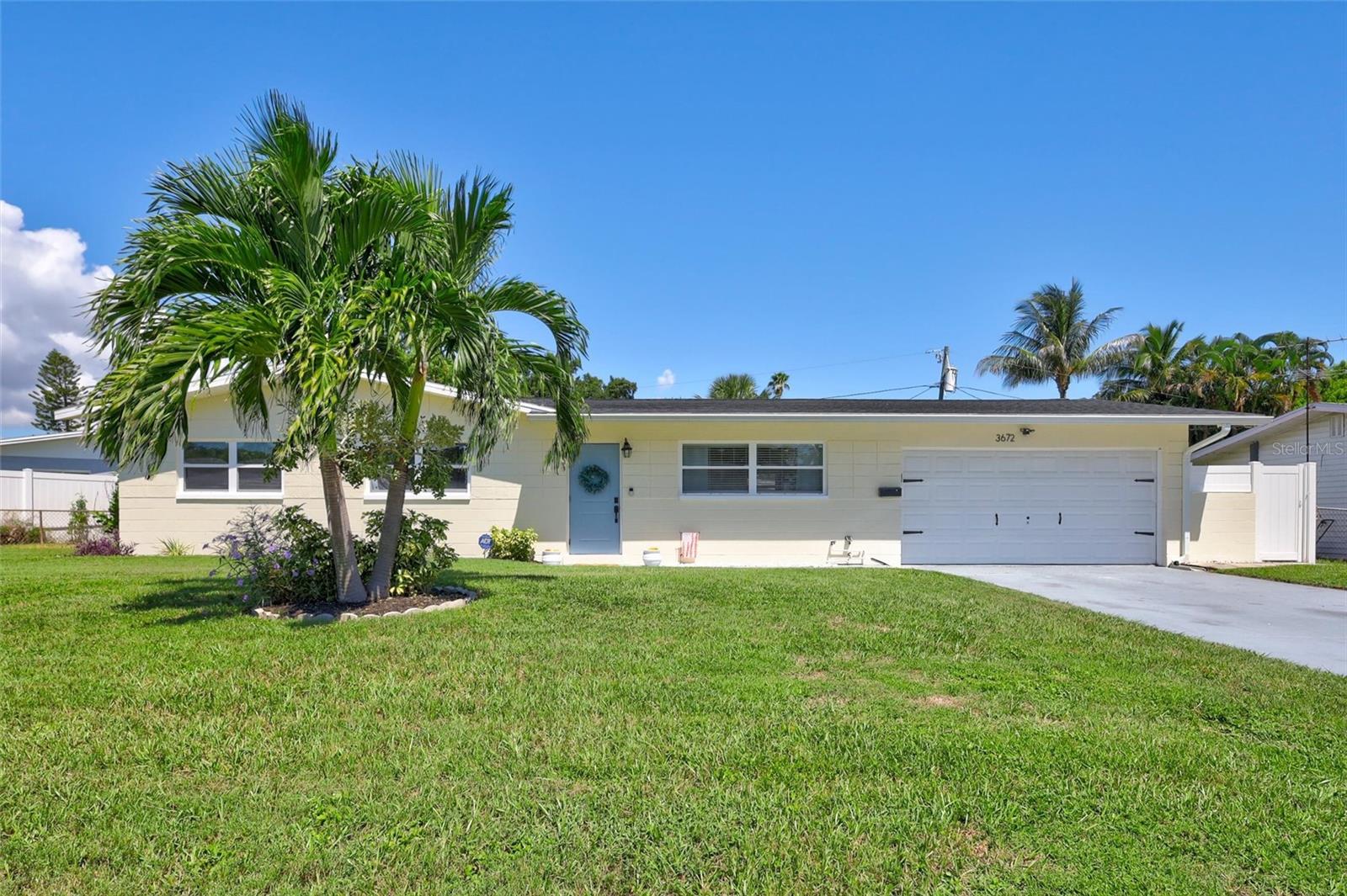 3672 Searobin Dr Se Property Photo 1
