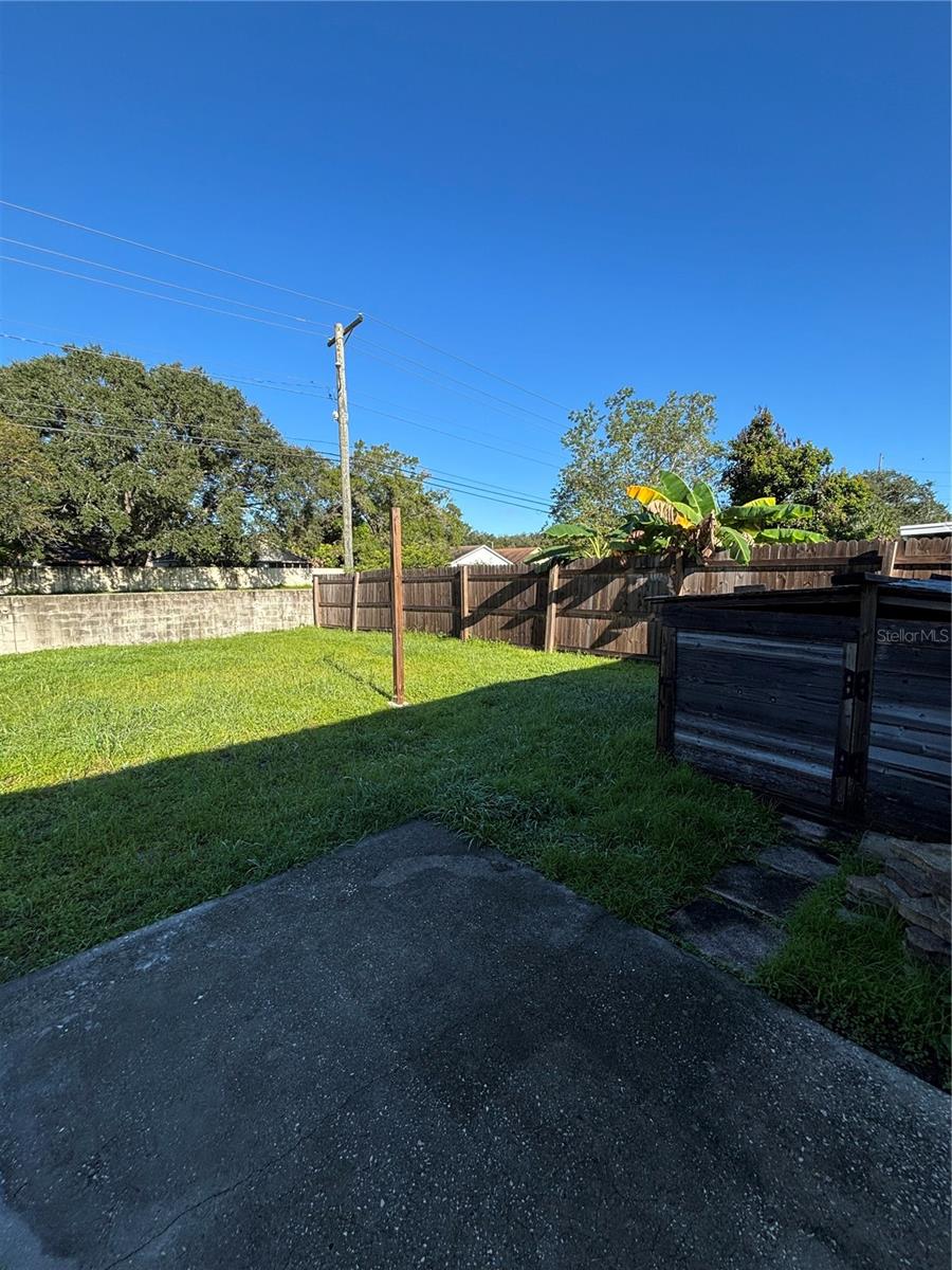 1761 Lakeview Village Dr Property Photo 34