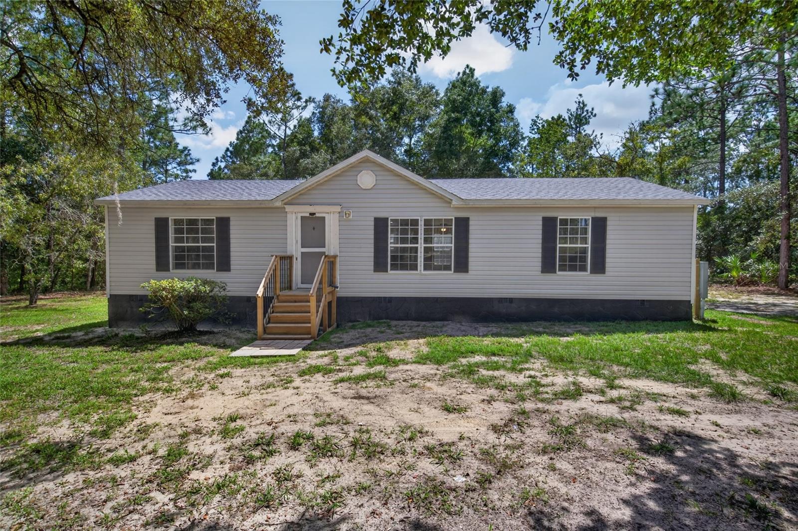18870 SW 51ST LN Property Photo 1