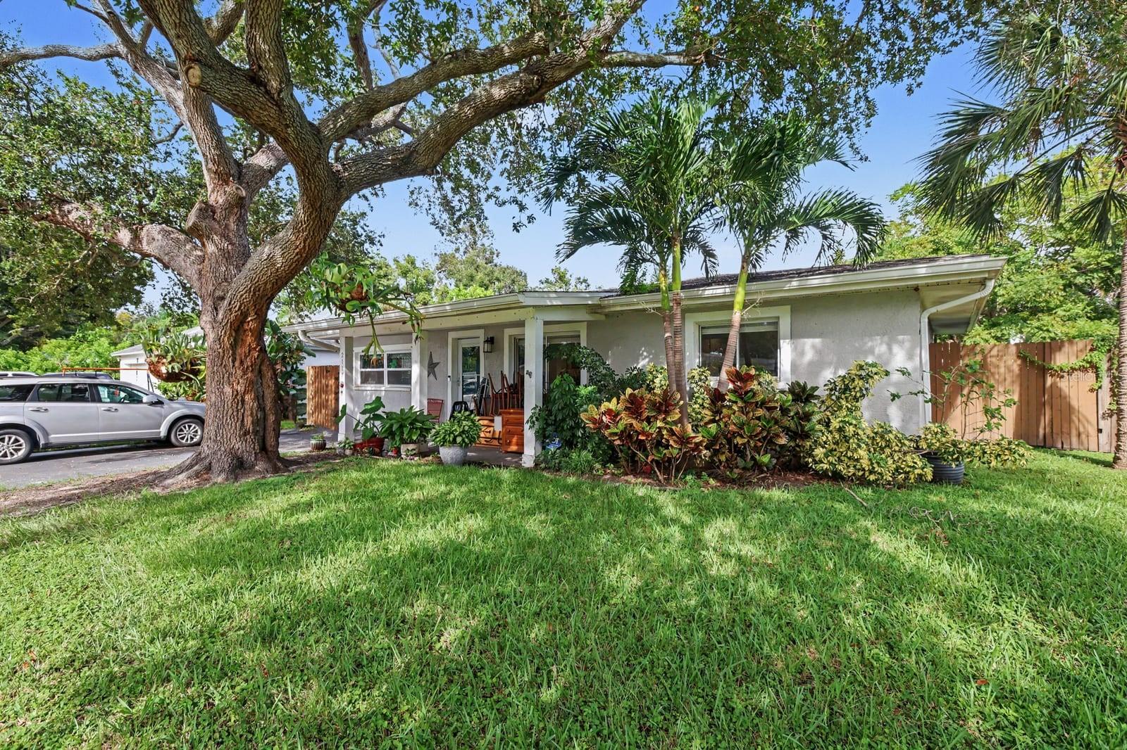 2117 MARY SUE ST Property Photo 1