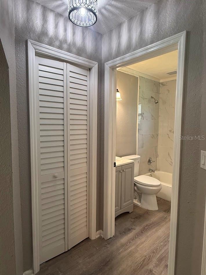 704 E Richmere St Property Photo 5
