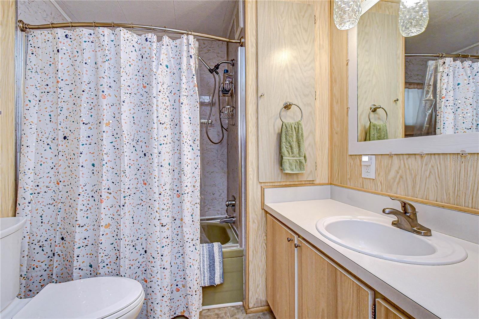 6128 Ridgewood Dr Property Photo 21