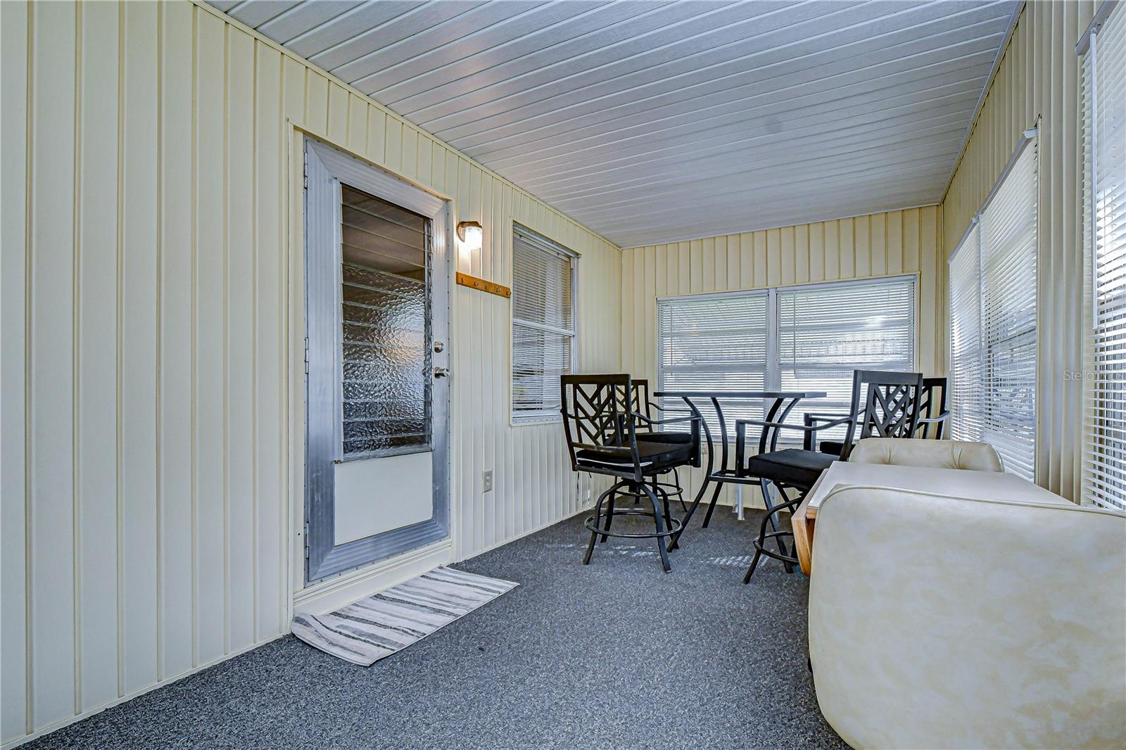 6128 Ridgewood Dr Property Photo 23