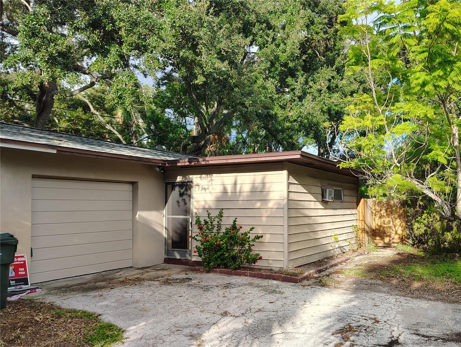125 Wertz Dr Property Photo