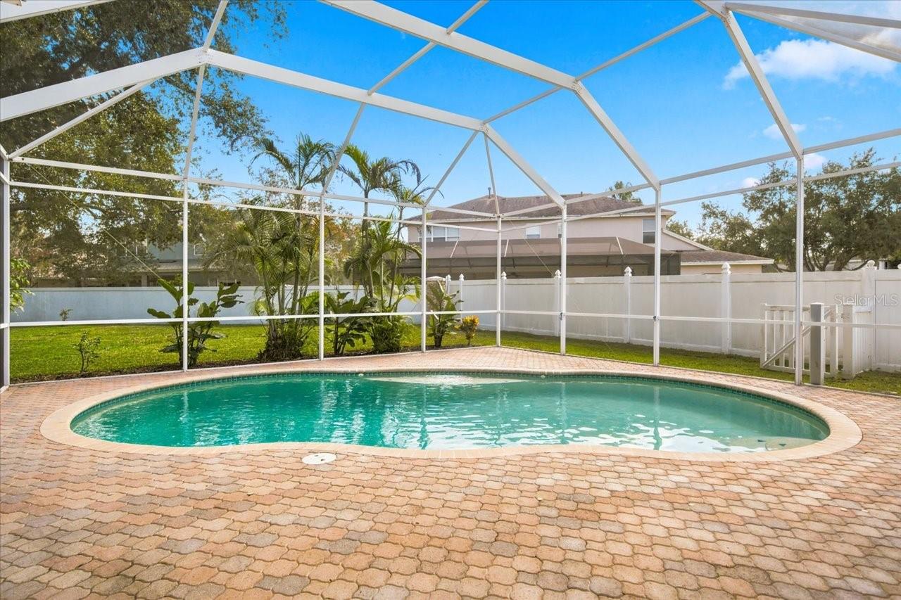 15019 Lake Emerald Blvd Property Photo 4