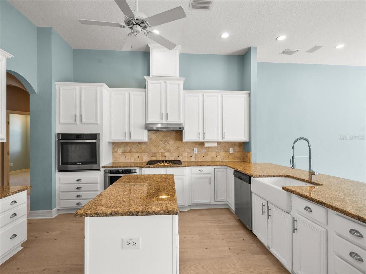 15019 Lake Emerald Blvd Property Photo 16