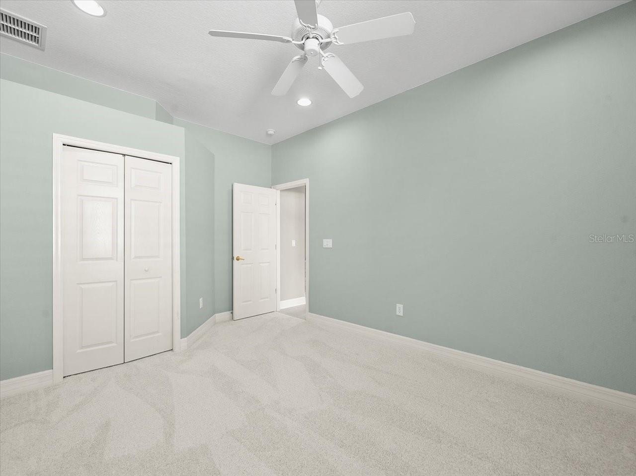 15019 Lake Emerald Blvd Property Photo 33