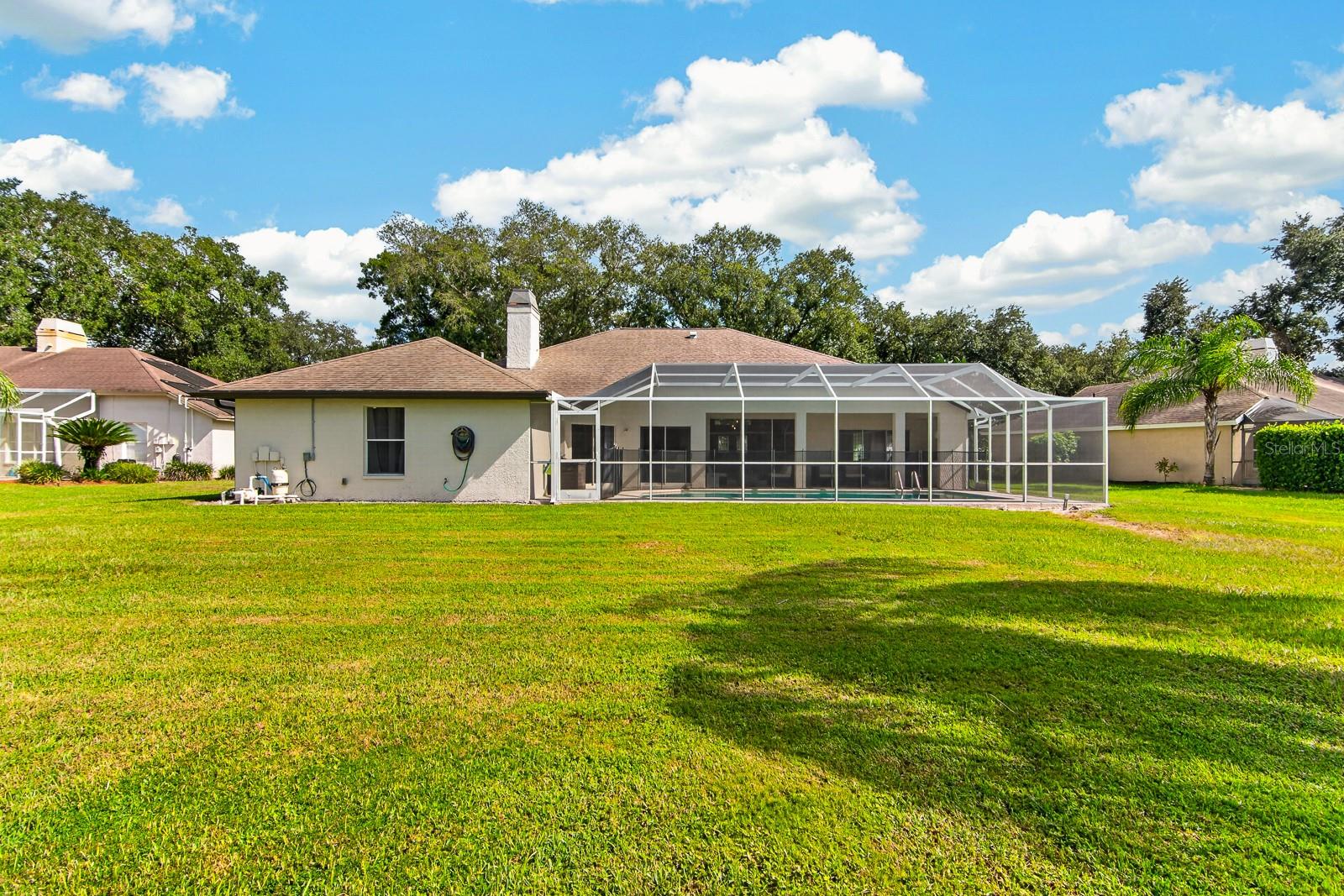 16506 Longleat Dr Property Photo 42