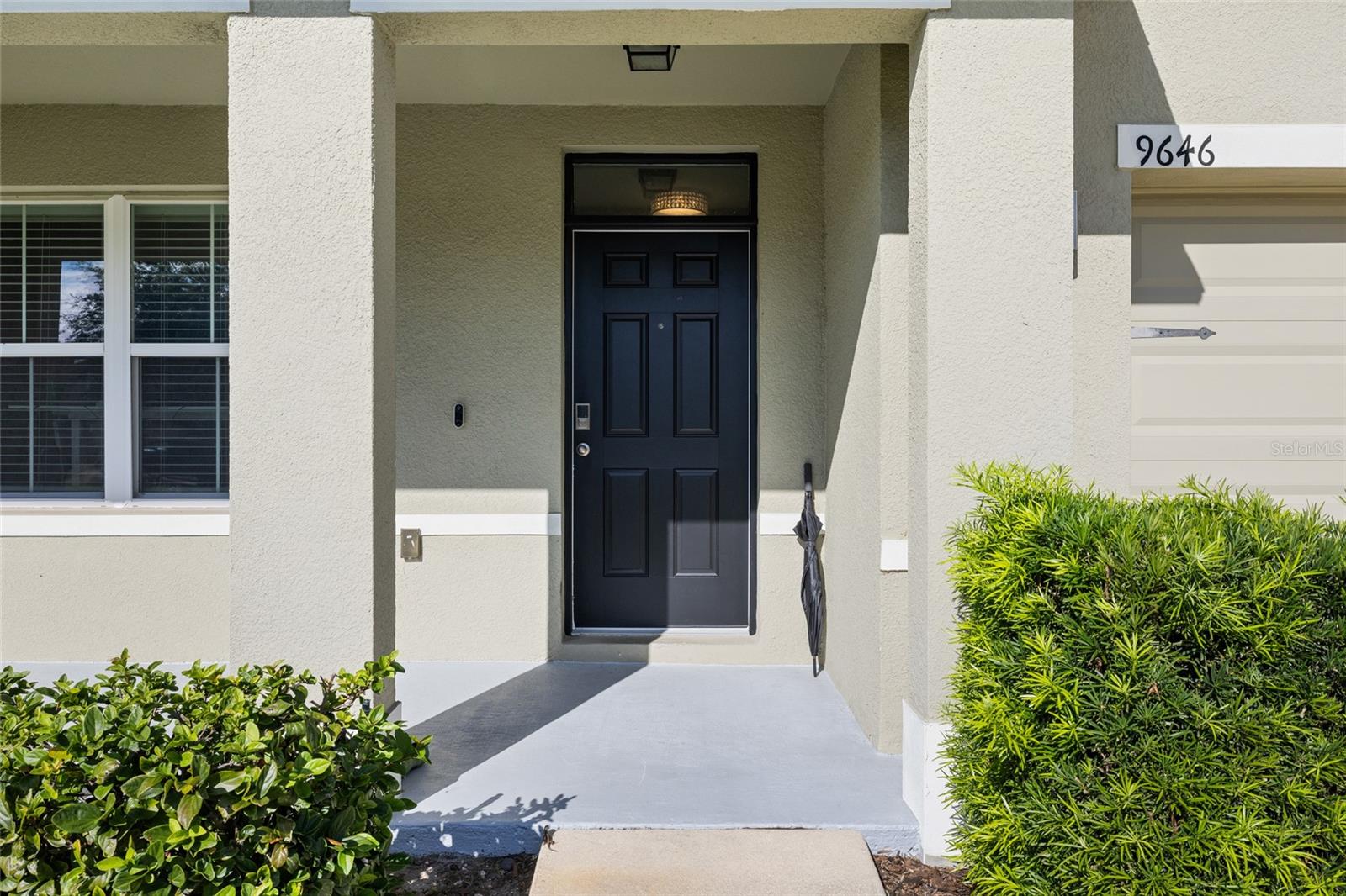 9646 Troncais Cir Property Photo 3