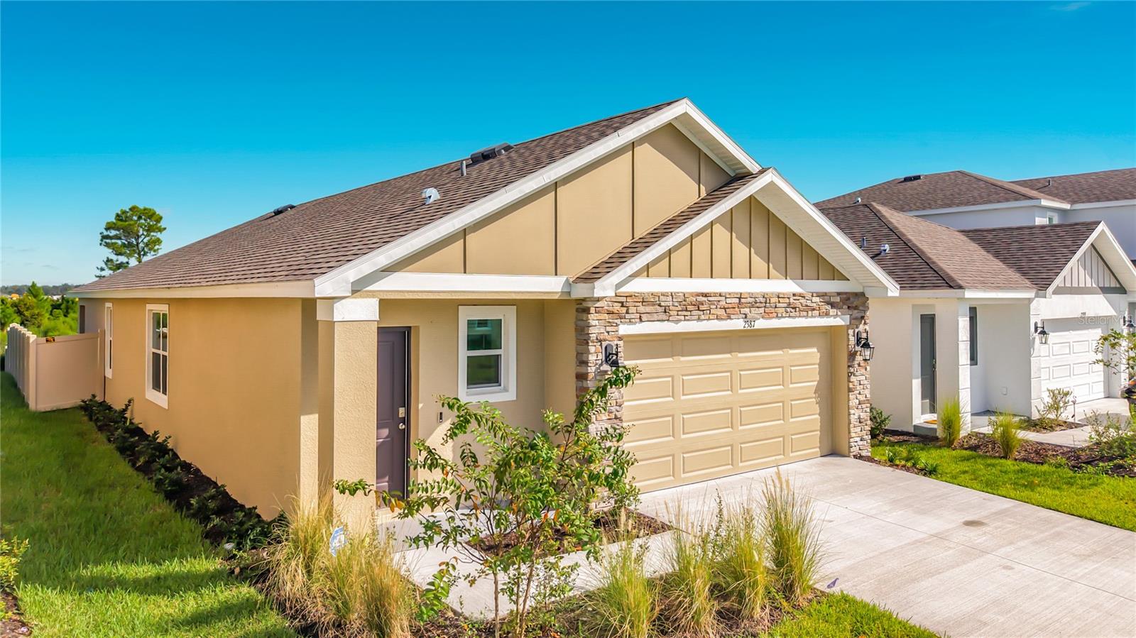 2387 Bender Dr Property Photo 5