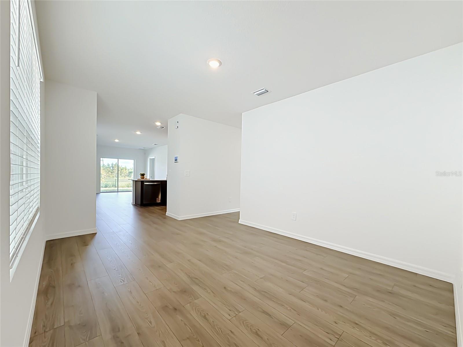 2387 Bender Dr Property Photo 17