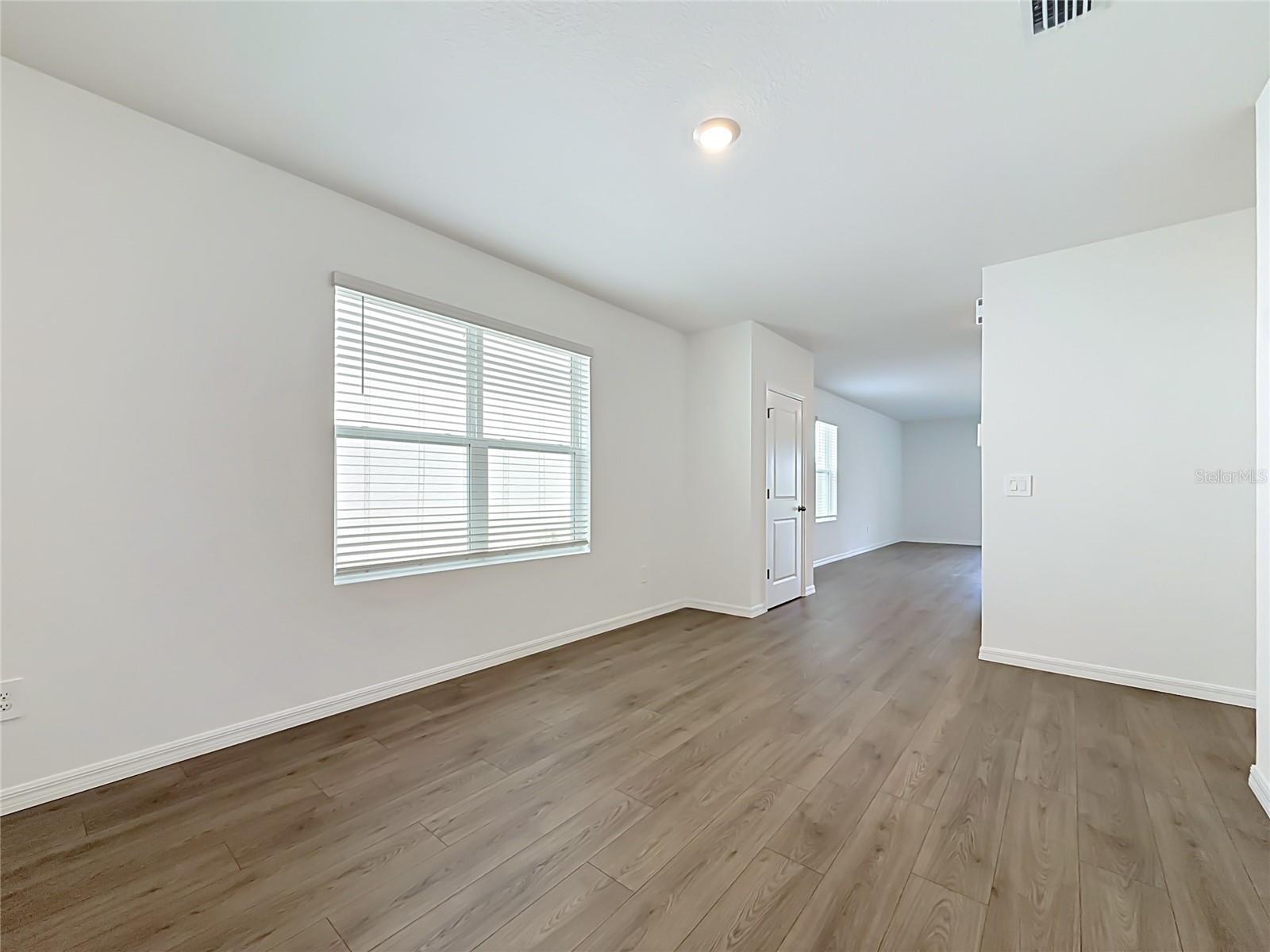2387 Bender Dr Property Photo 18