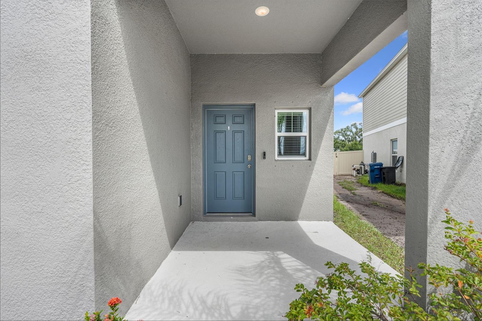 7653 Depot Loop Property Photo 4
