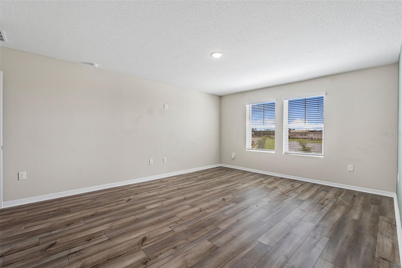 7653 Depot Loop Property Photo 28
