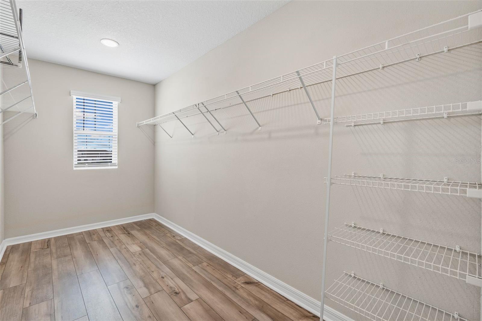 7653 Depot Loop Property Photo 32