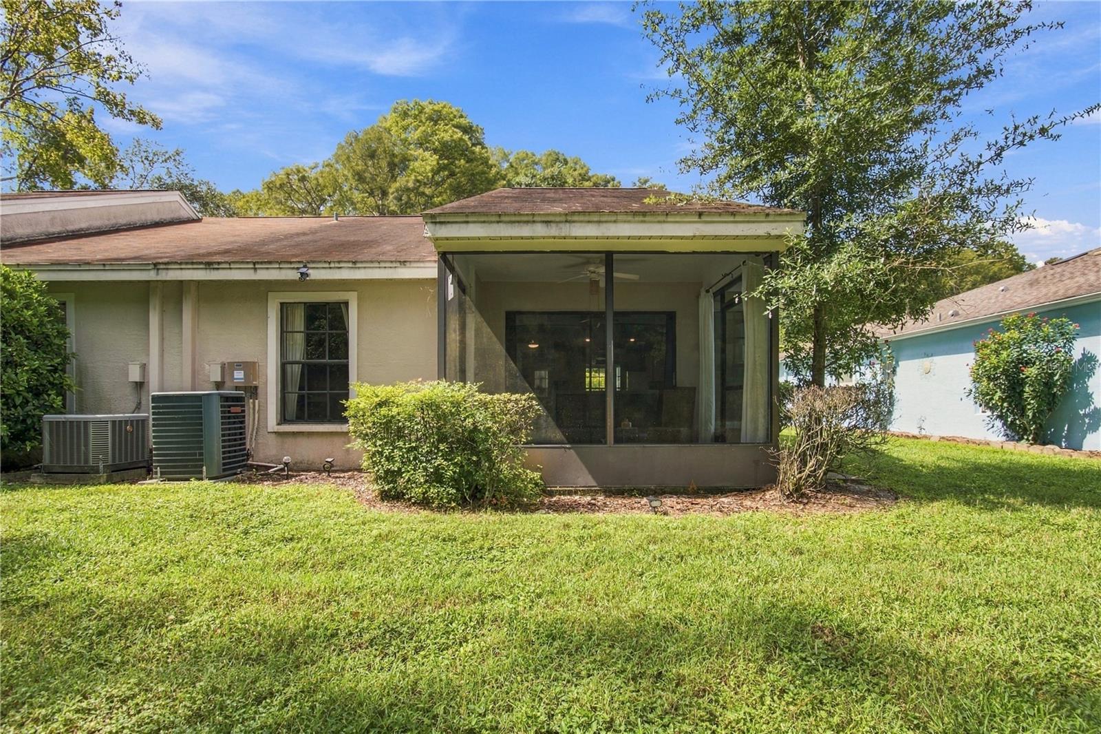 12508 Hollybrook Ln Property Photo 33