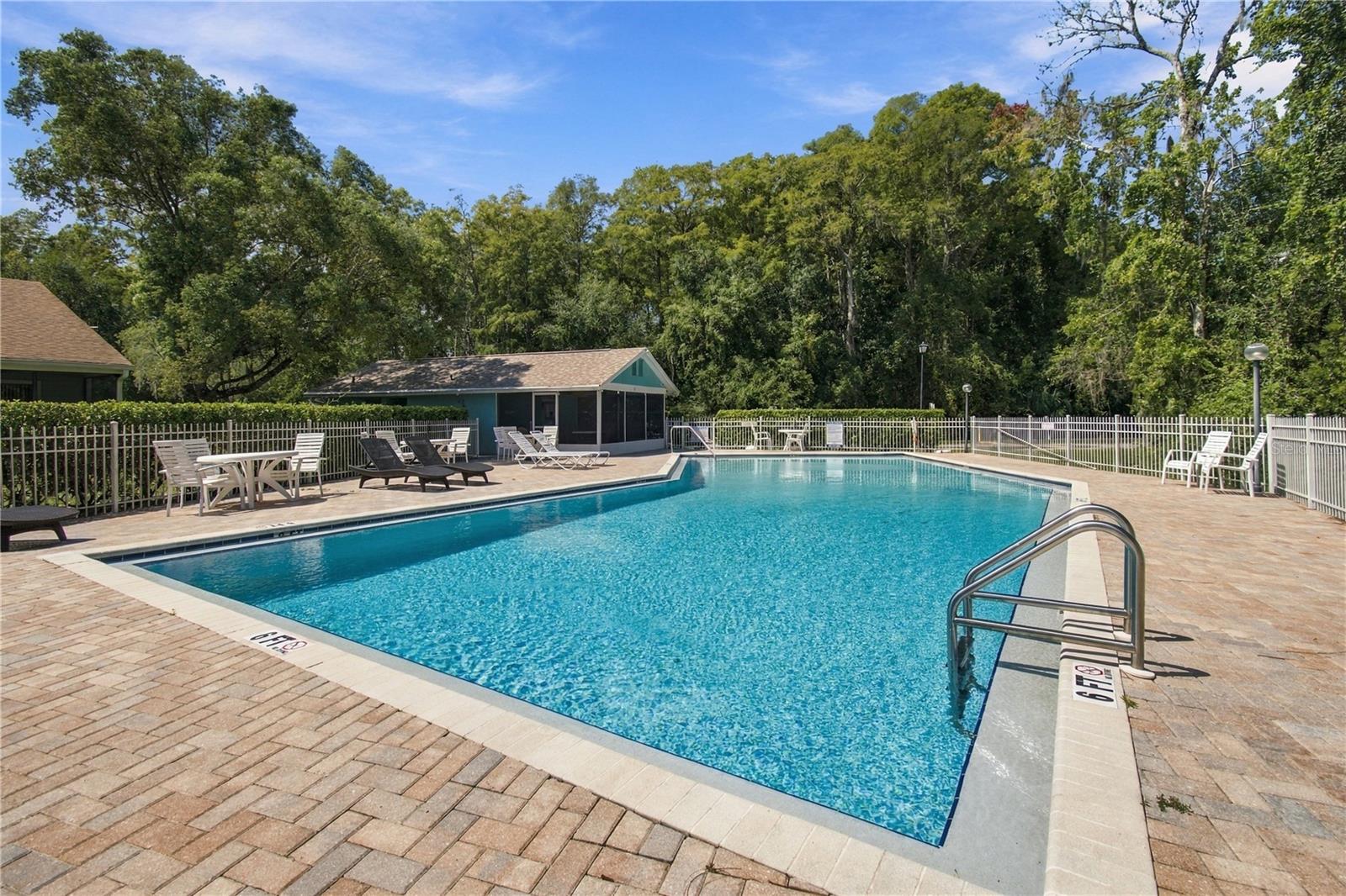 12508 Hollybrook Ln Property Photo 39