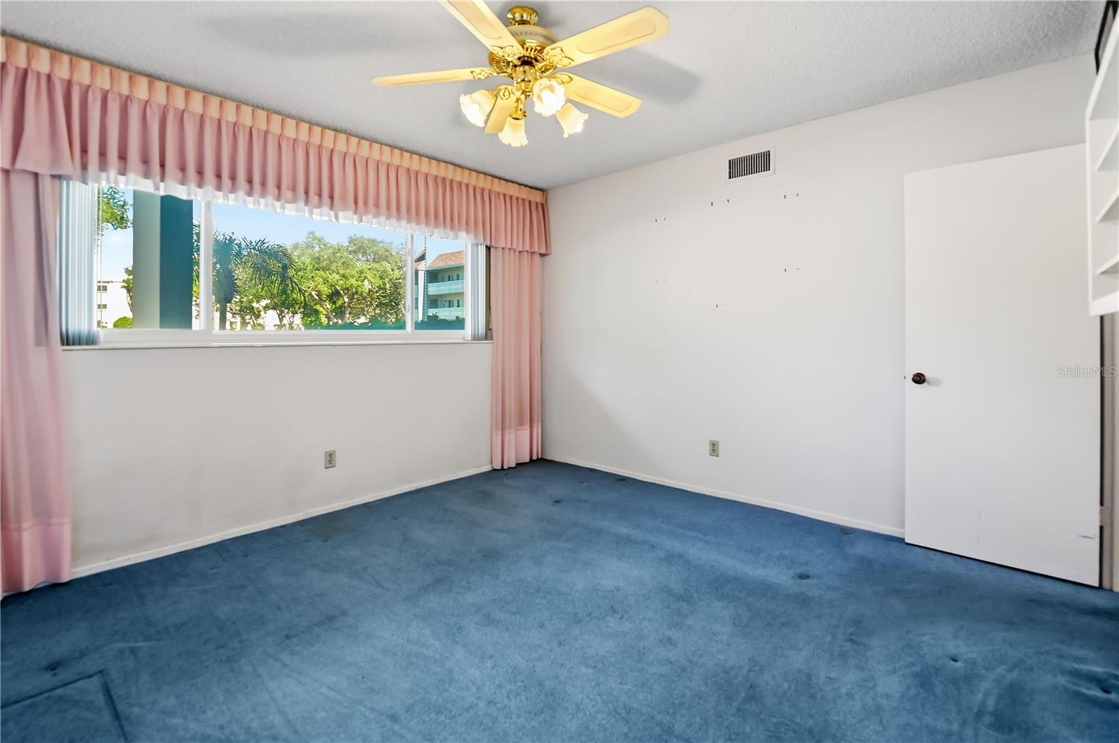 2255 Philippine Dr #19 Property Photo 14