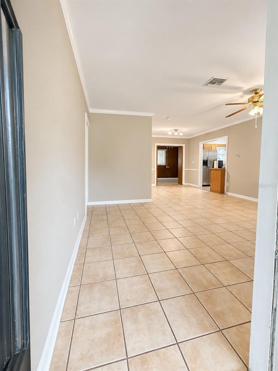 109 W Grapefruit Cir Property Photo 3