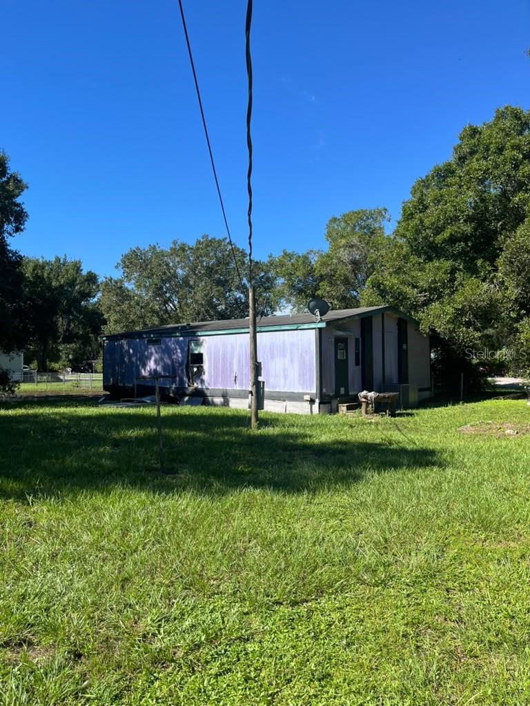 2950 Nw 47th Ave Property Photo 3