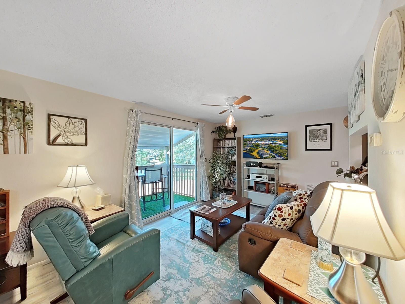 129 Camphor Cir #c Property Photo 5