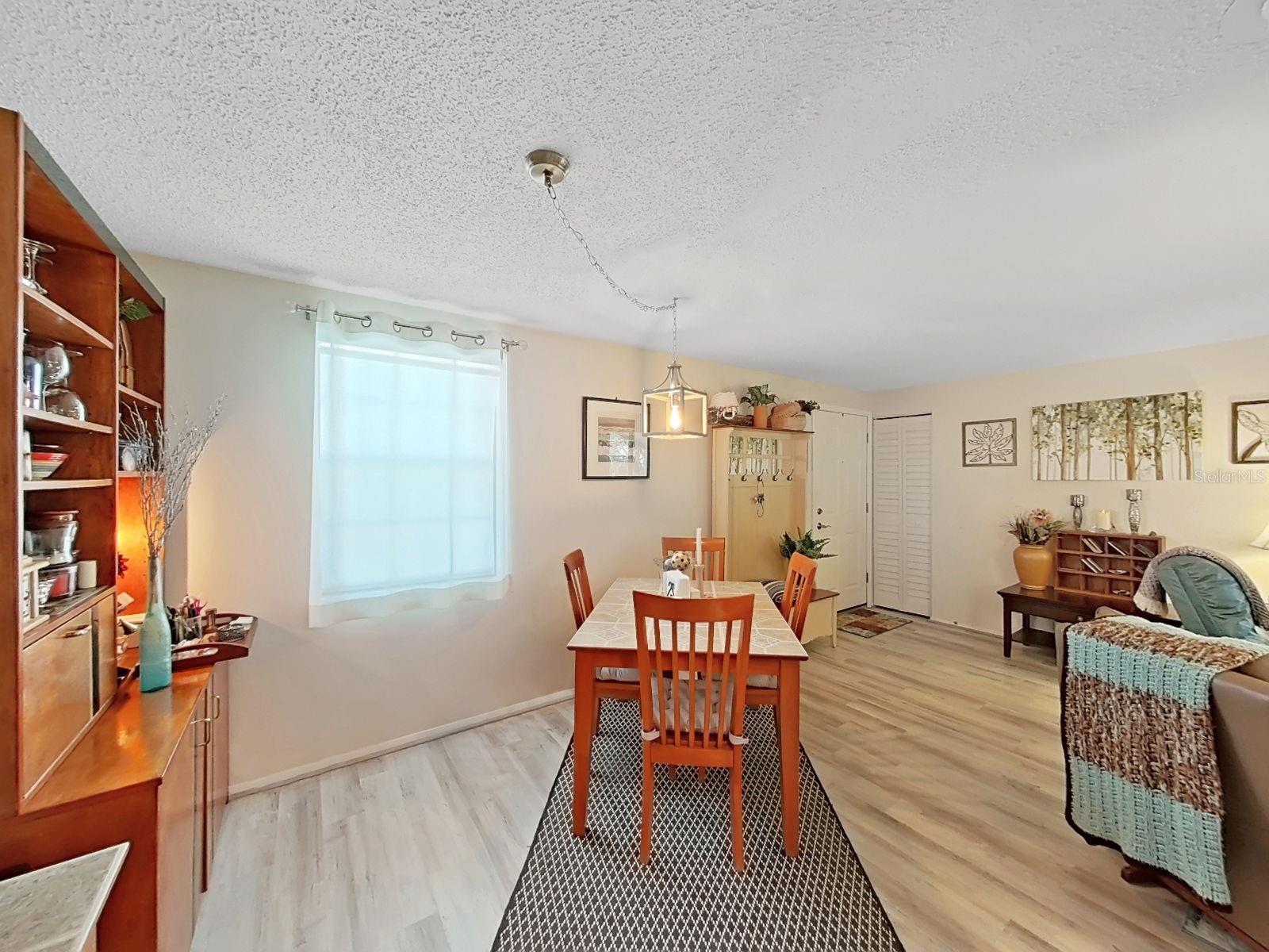 129 Camphor Cir #c Property Photo 11