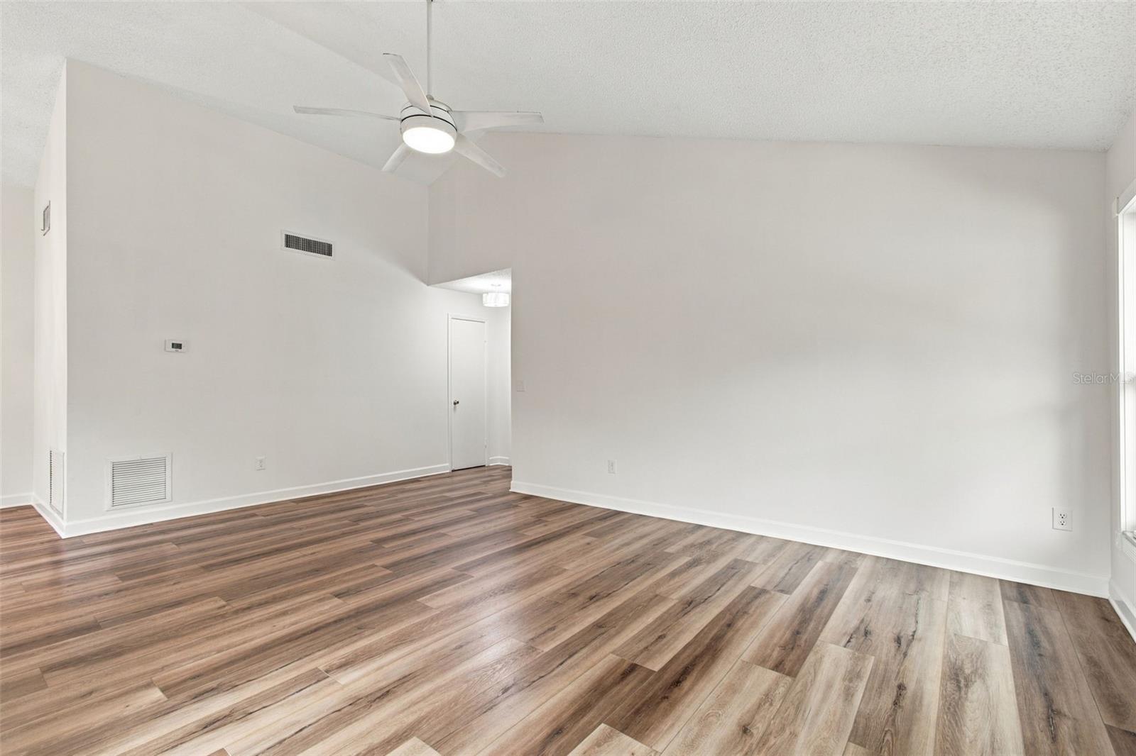 11905 Hickorynut Dr Property Photo 20