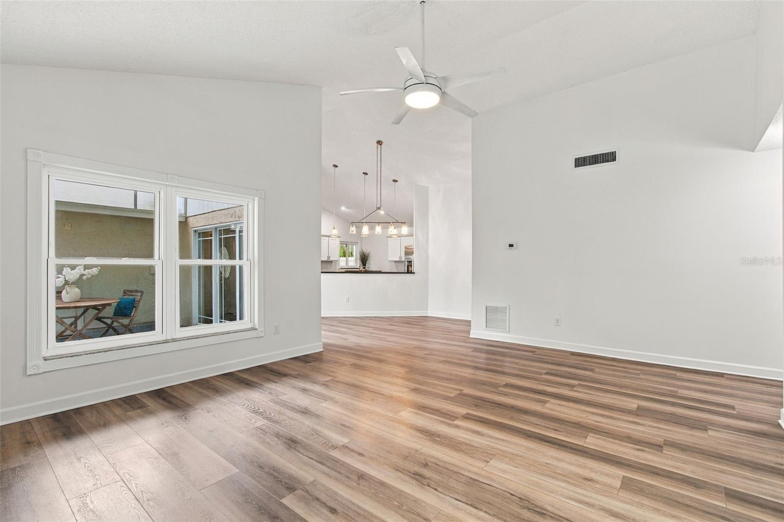 11905 Hickorynut Dr Property Photo 21