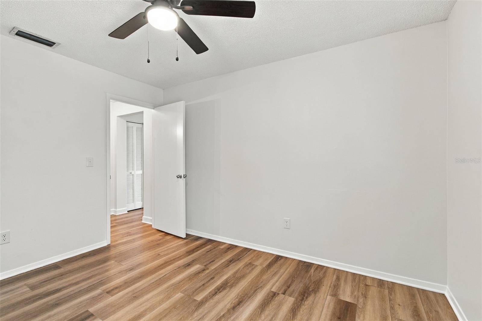 11905 Hickorynut Dr Property Photo 34
