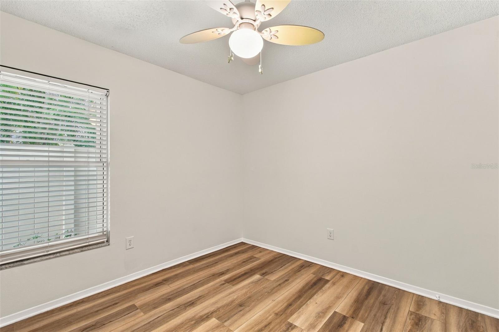 11905 Hickorynut Dr Property Photo 41