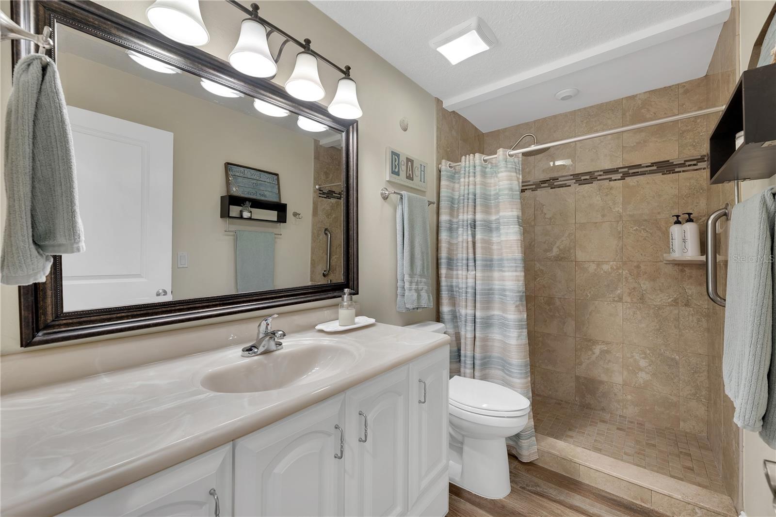 743 Kingston Ct Property Photo 27