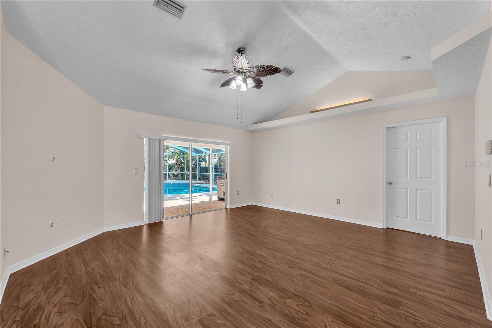 4008 Eagles Nest Dr Property Photo 11