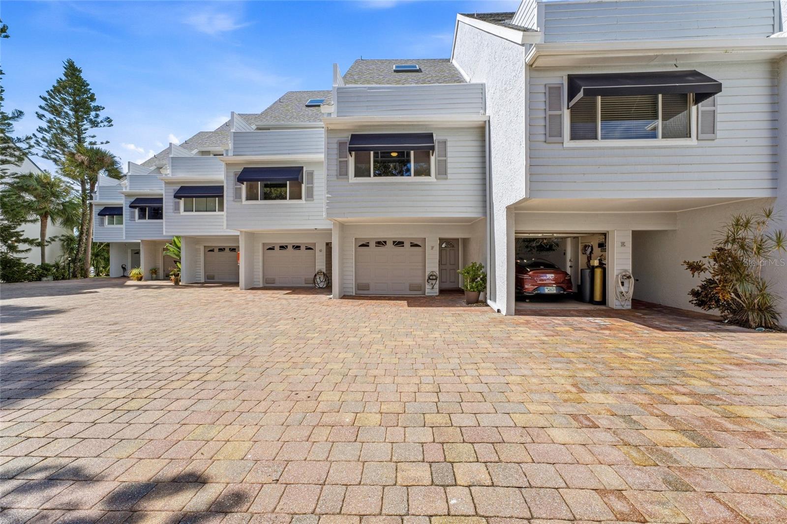 390 Pinellas Bayway S #f Property Photo 5