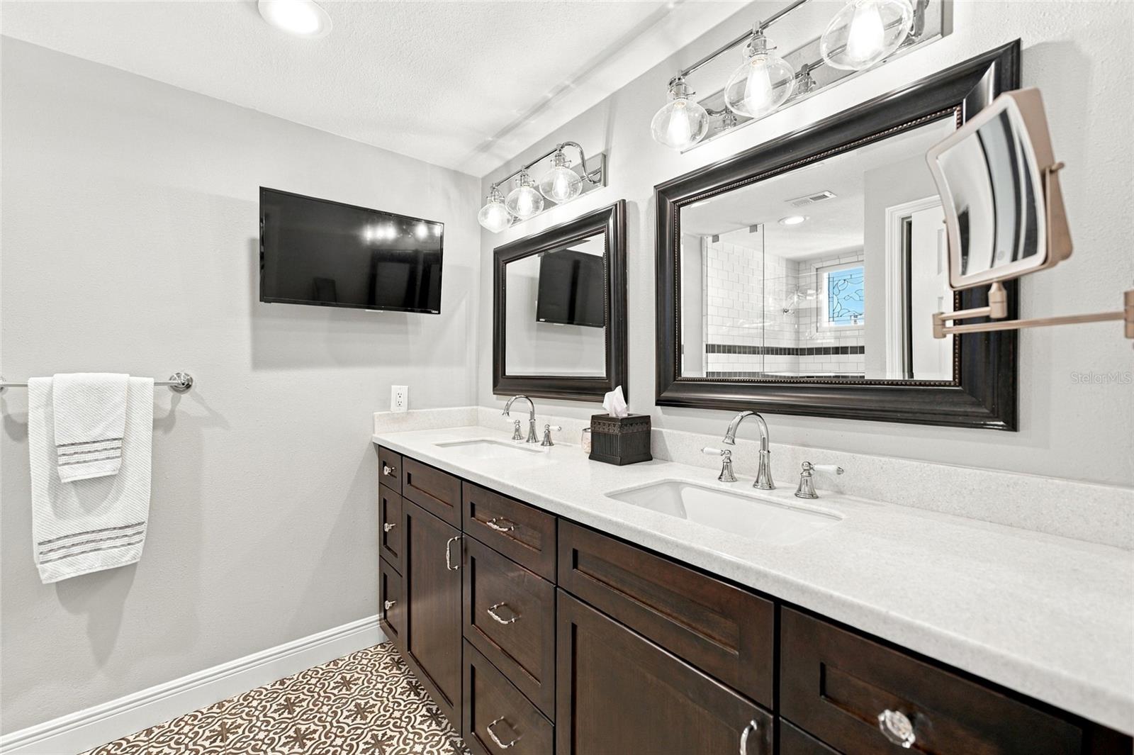 390 Pinellas Bayway S #f Property Photo 32