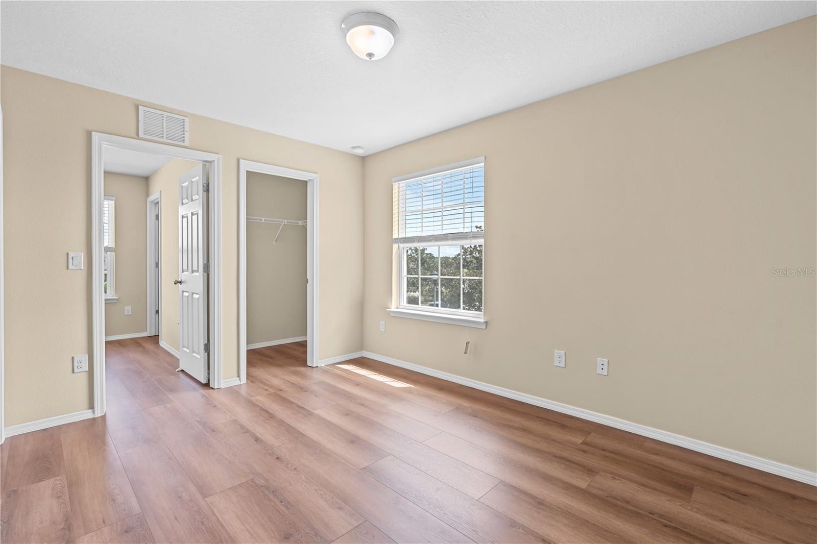 8961 Turnstone Haven Pl Property Photo 28