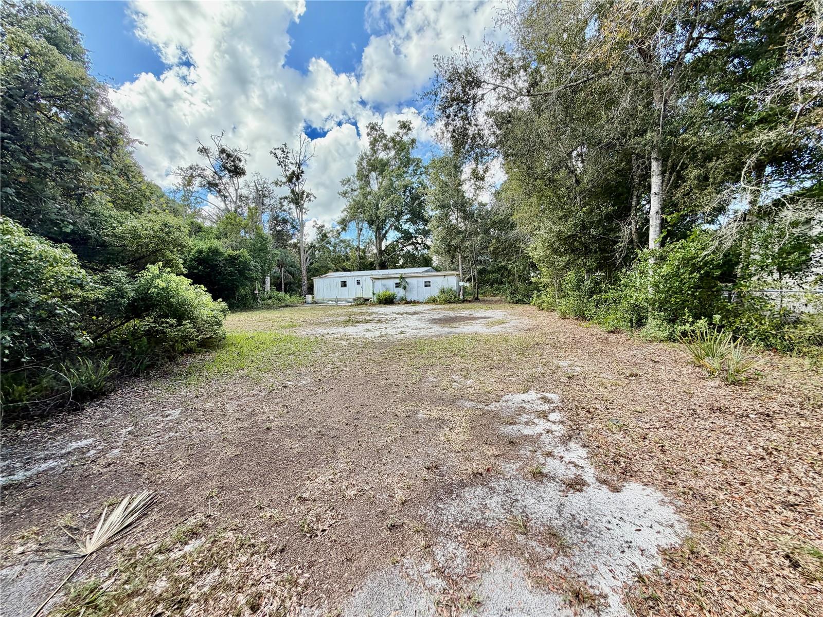 6464 Arbutus Ave Property Photo 5