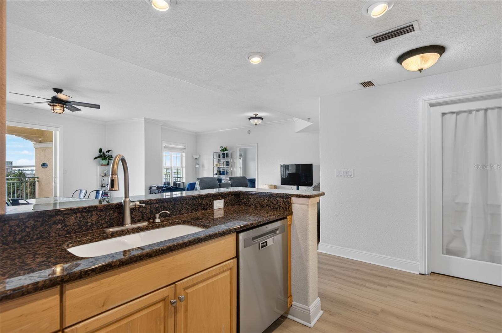 700 N Osceola Ave #406 Property Photo 19