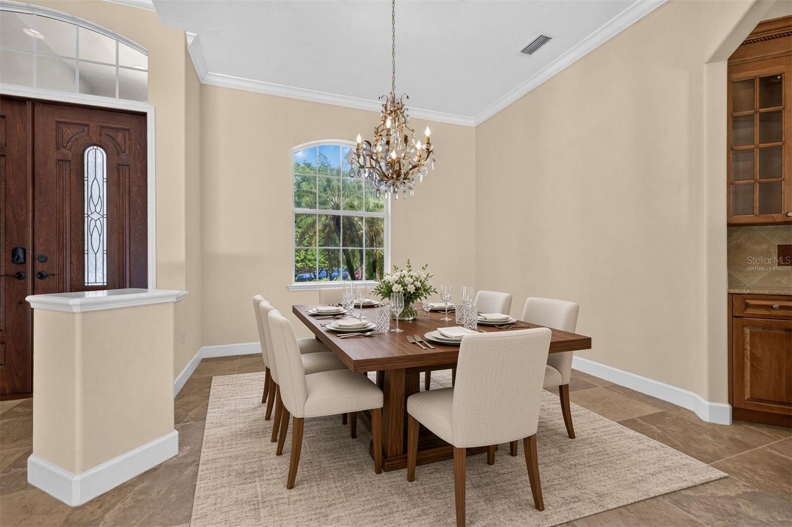 1516 Canopy Oaks Blvd Property Photo 10