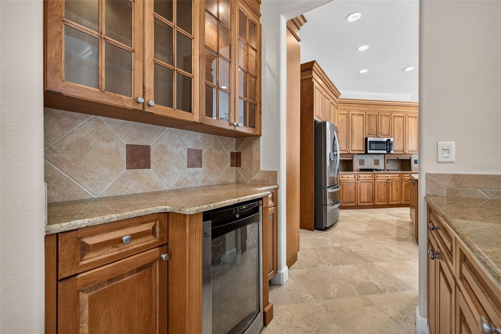 1516 Canopy Oaks Blvd Property Photo 16