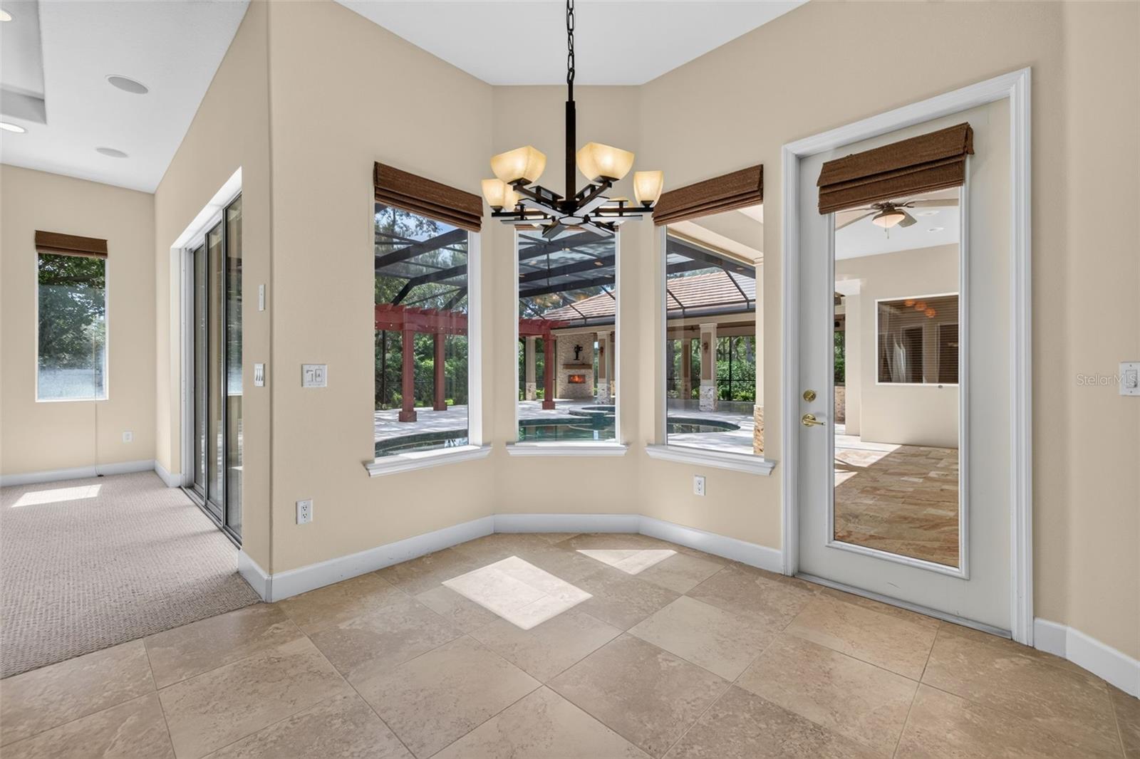 1516 Canopy Oaks Blvd Property Photo 26