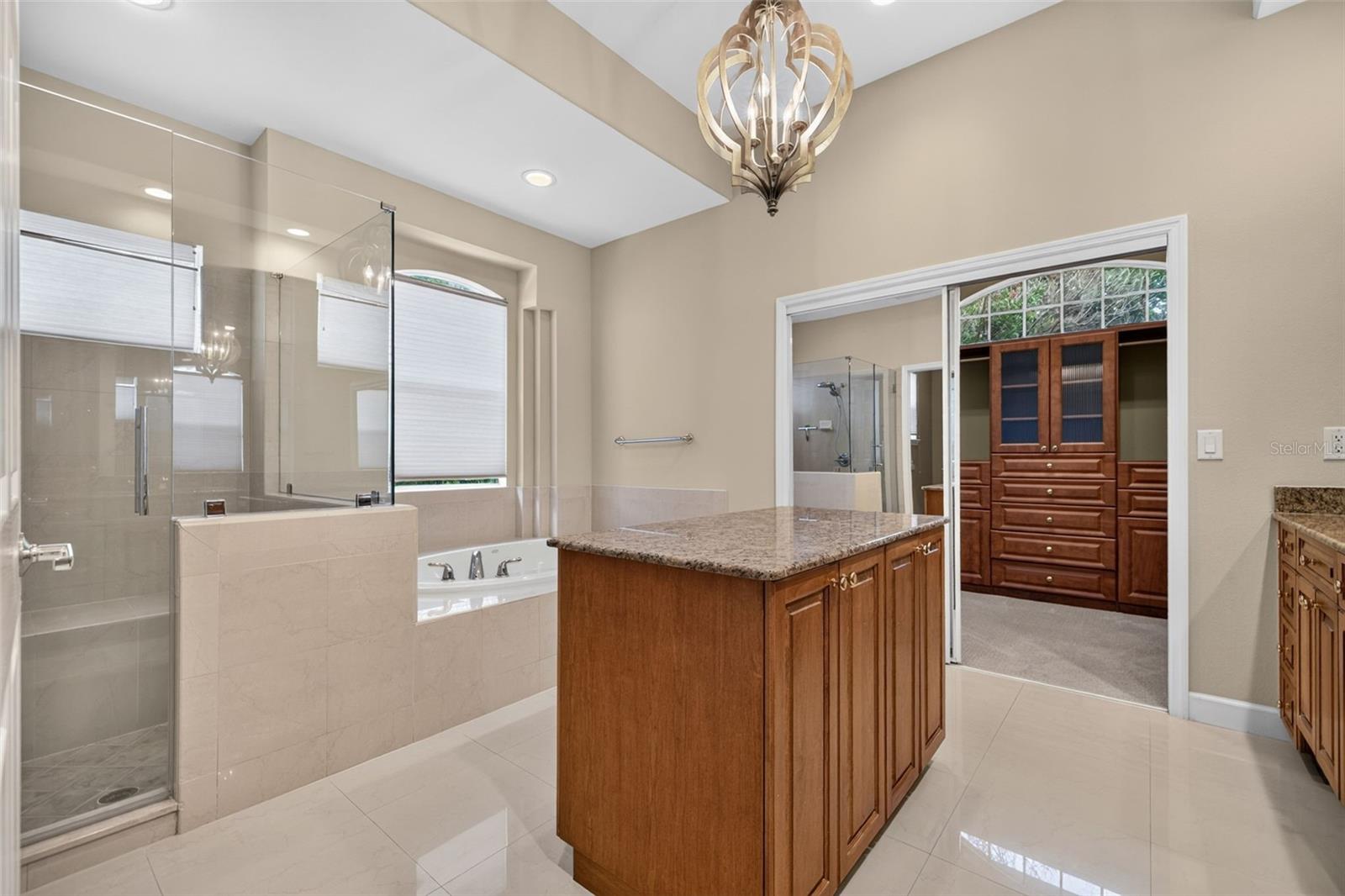 1516 Canopy Oaks Blvd Property Photo 34