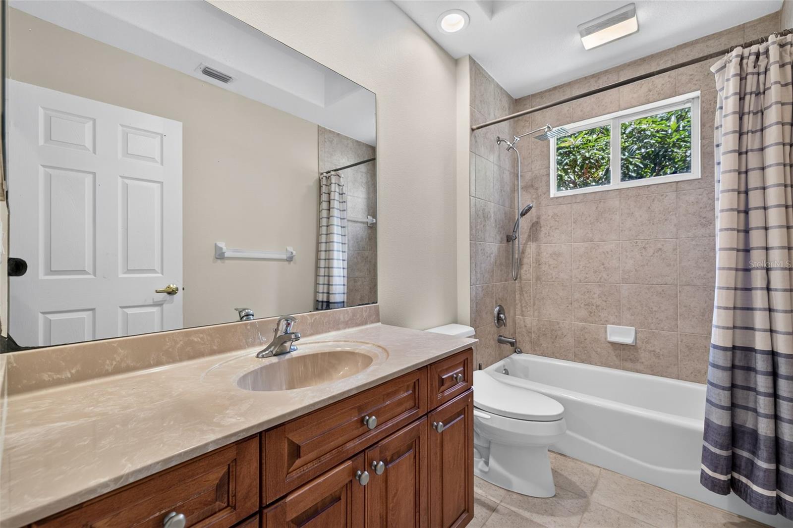 1516 Canopy Oaks Blvd Property Photo 43