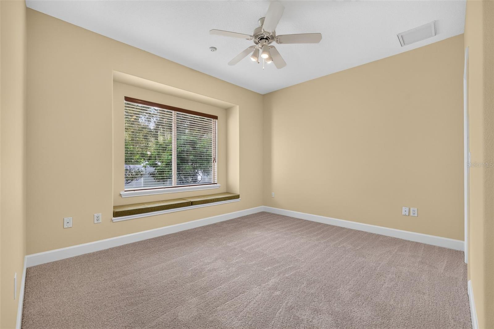 1516 Canopy Oaks Blvd Property Photo 44